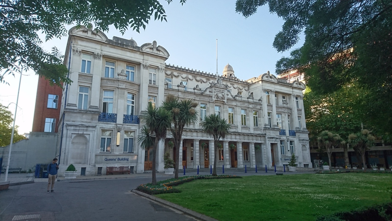 Queen Mary University of London School of Law